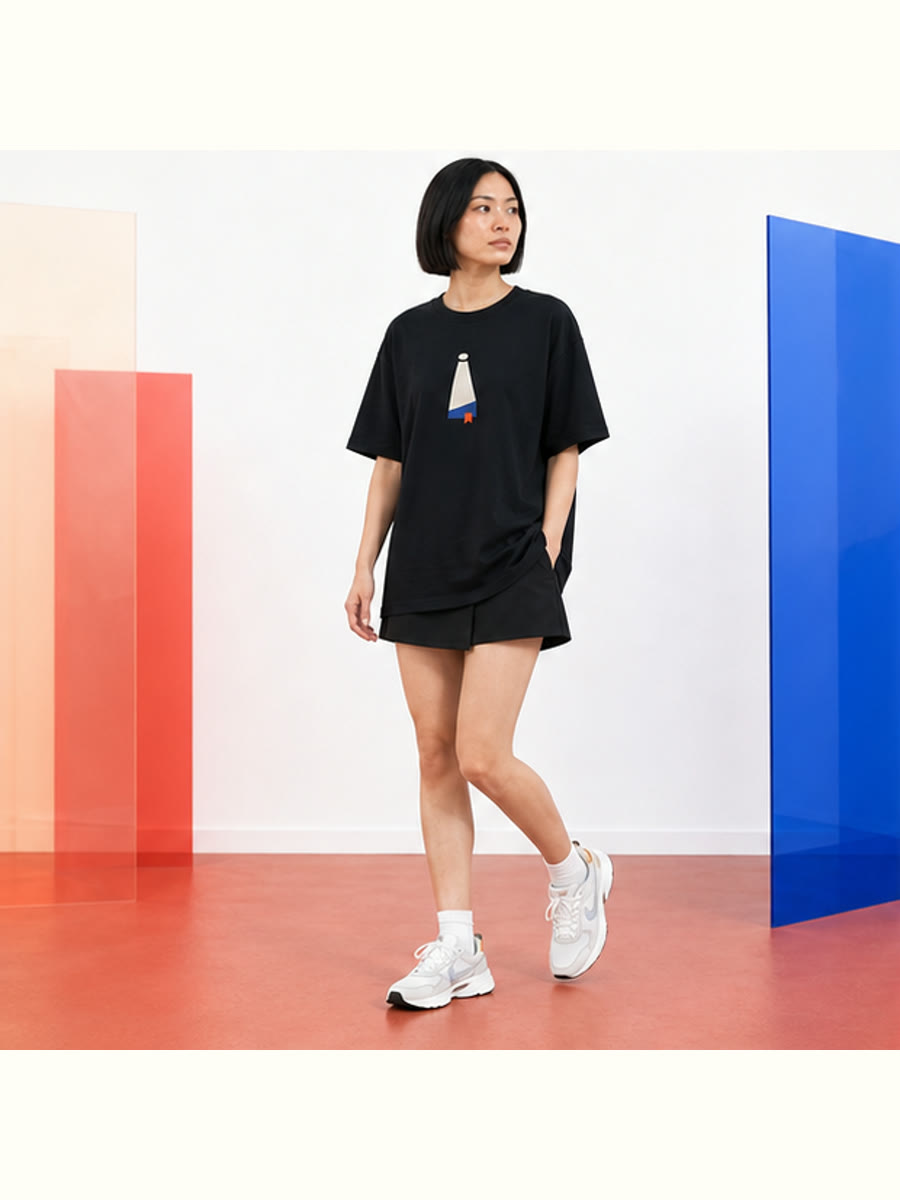 Afterlight Reader Signal Oversized Tee full fit and movement view.
